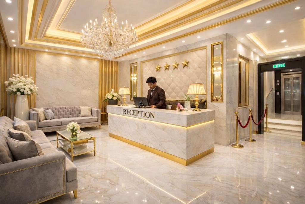 ホテル ライフ コーポレート スイーツ ニア IGI エアポート (Hotel Lyf Corporate Suites - Near IGI Airport) フロント・ロビー