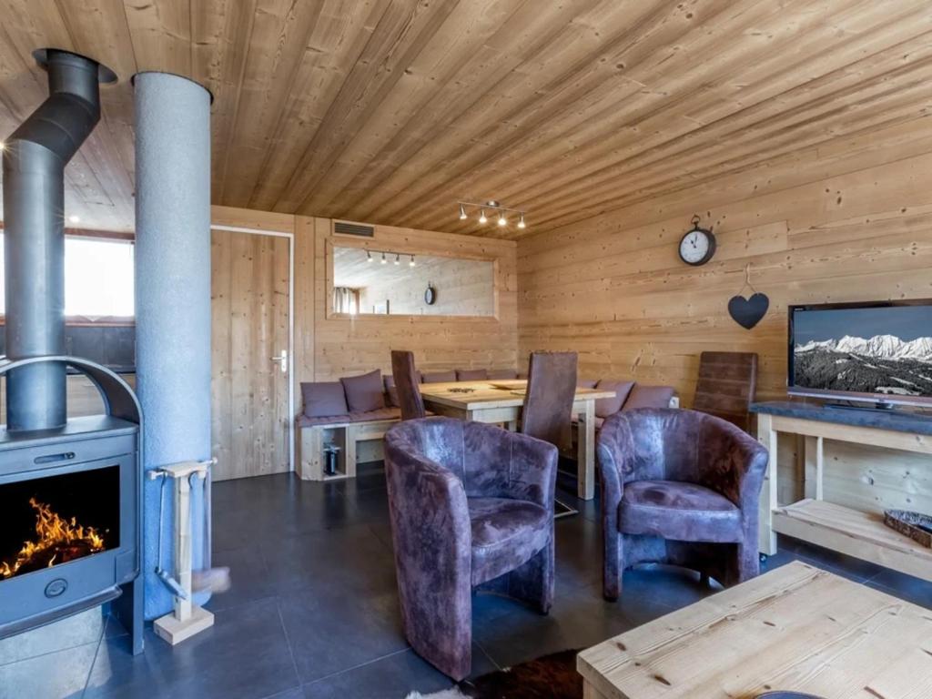 Appartement 6-8 pers, bord de piste, poêle, garage - FR-1-304-102 - 3