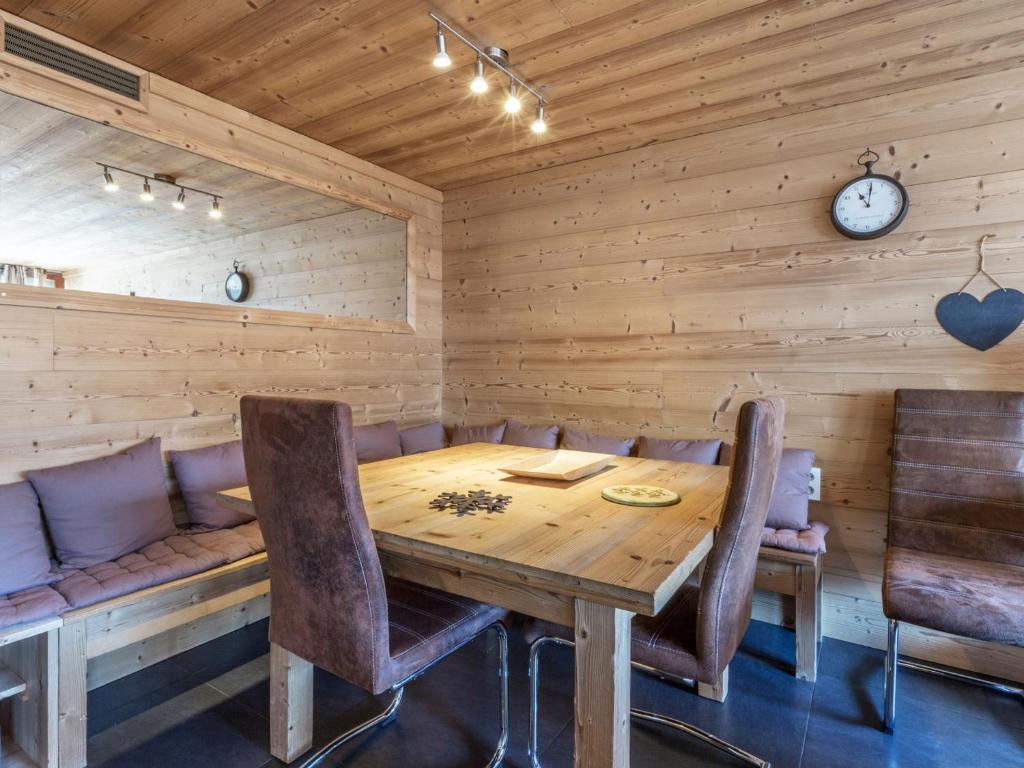 Appartement 6-8 pers, bord de piste, poêle, garage - FR-1-304-102 - 5