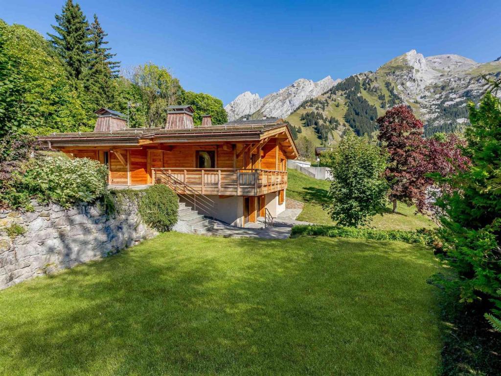 Chalet luxe 5★, 6 pers, hammam, près des pistes, 3 chambres - FR-1-304-305 - 1