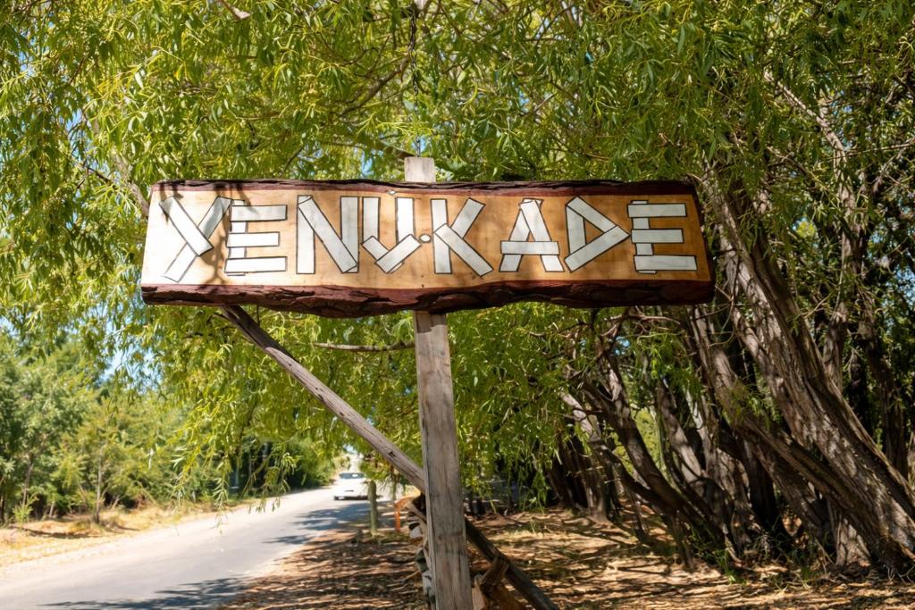 Yenú Kade - 3