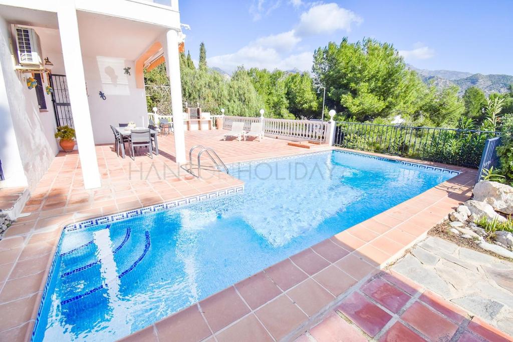 Villa Alegria, Frigiliana Luxury Villa with easy access, private pool and parking HansOnHoliday Rentals - 3