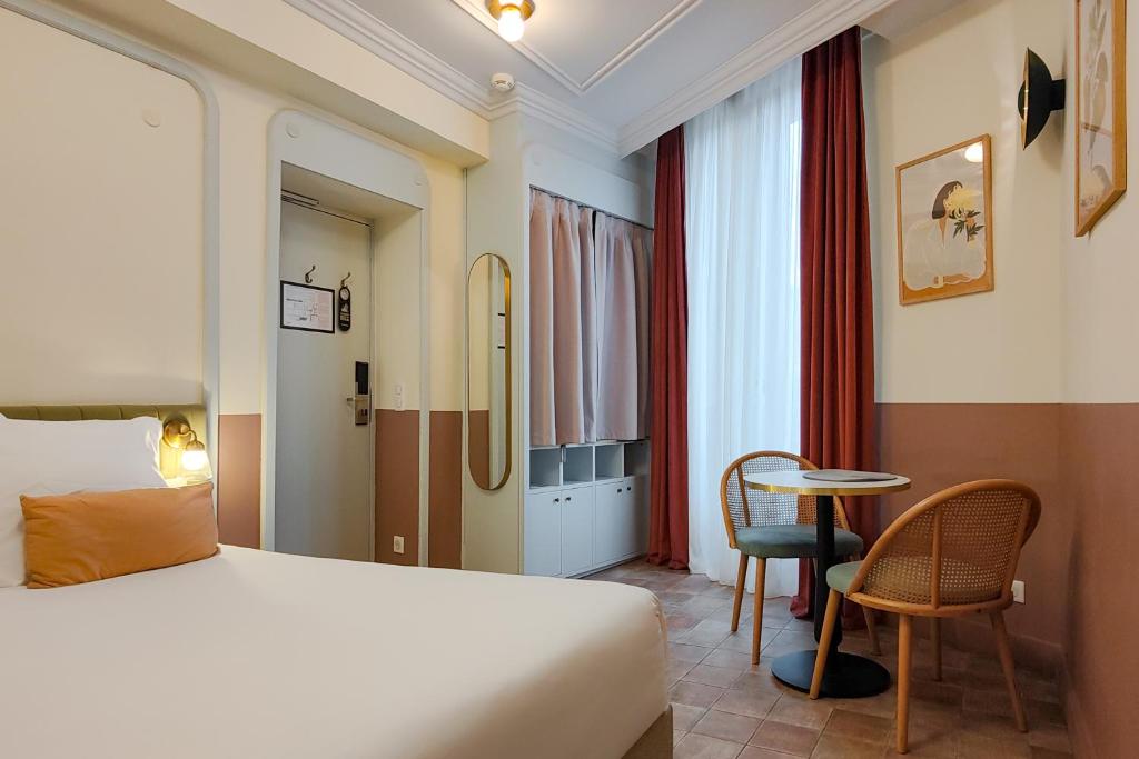 Hotel Aparthotel AMMI Vieux Nice - 3