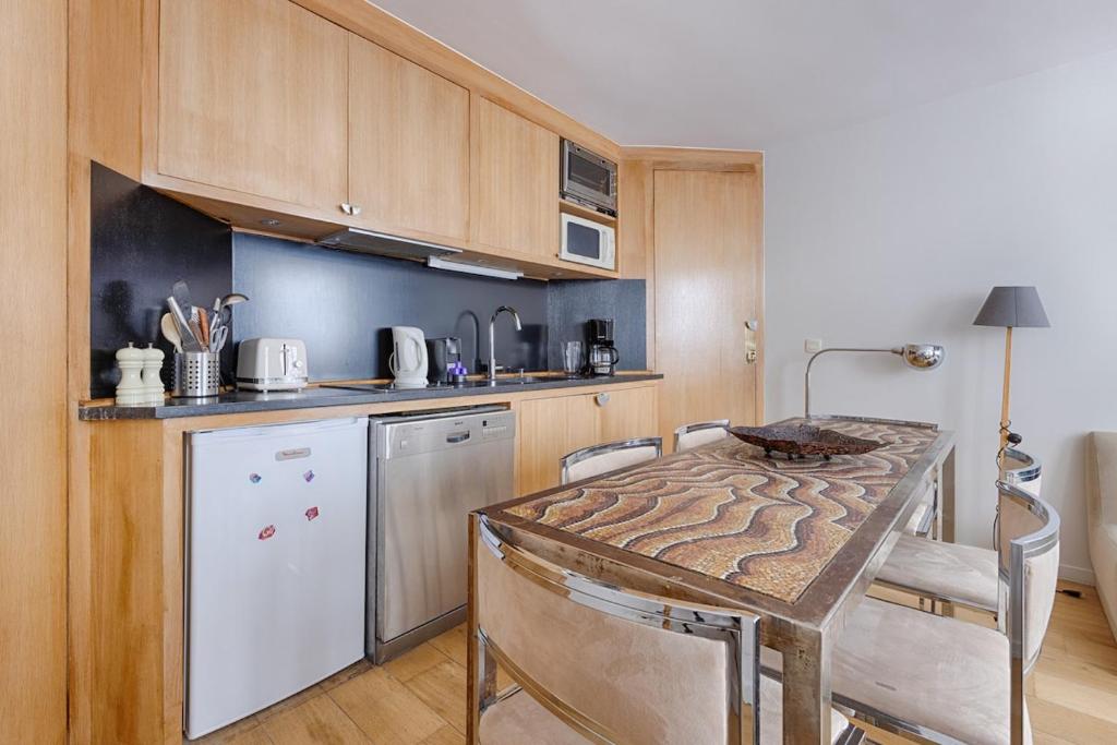 Luxury Apartment Saint Honore Champs Elysees - 5