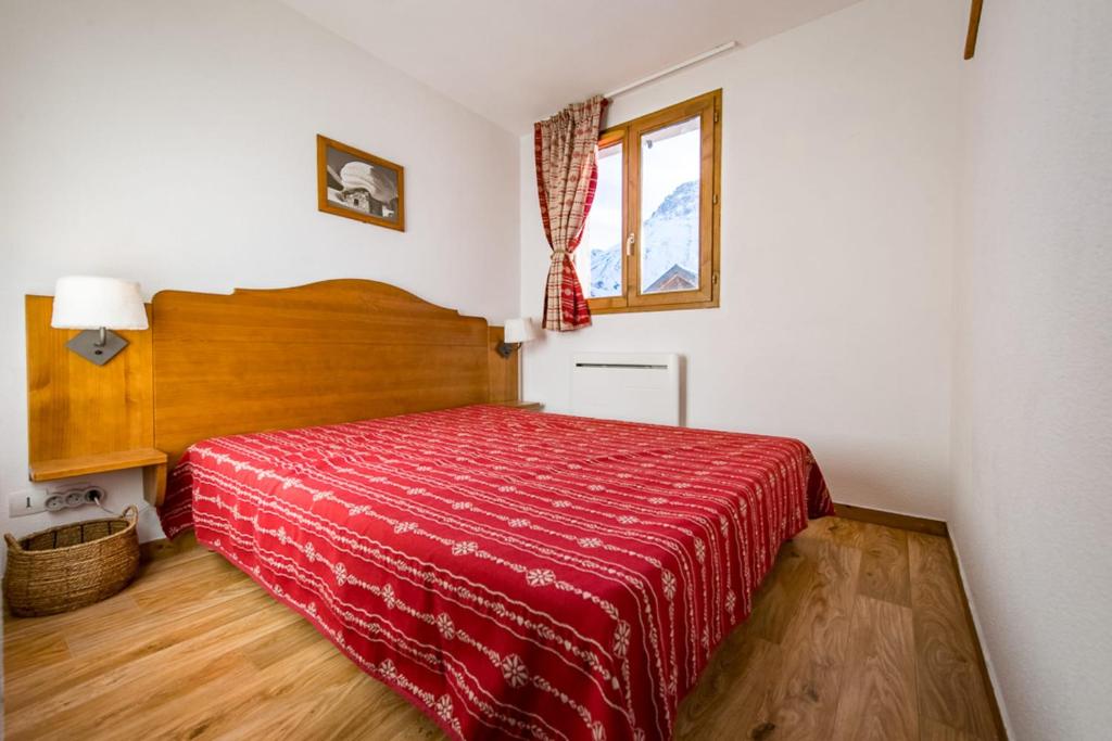Apartment for 4 - 6 people in Albiez-Montrond - 2