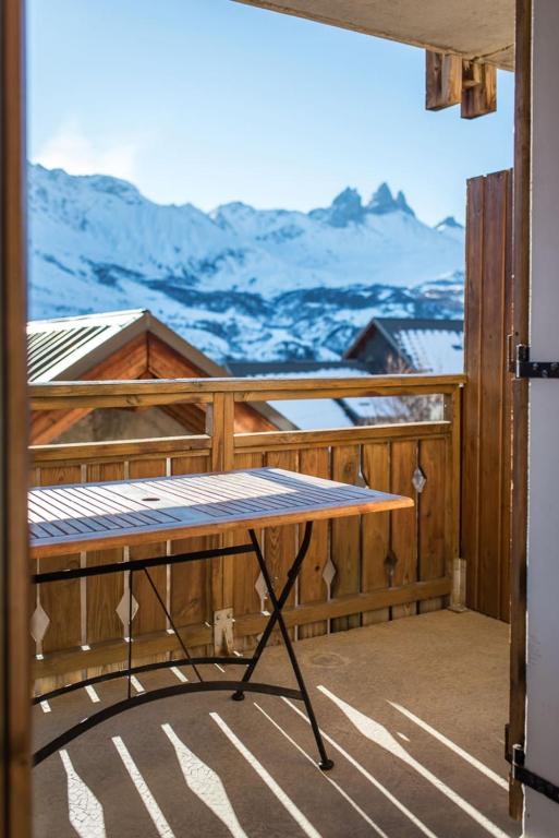 Apartment for 4 - 6 people in Albiez-Montrond - 3