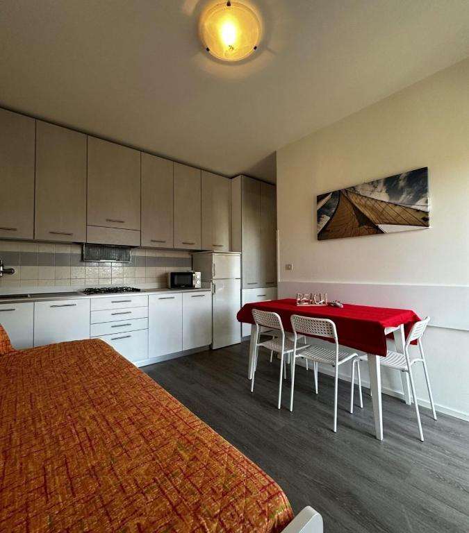 Family vacation apartment with swimming pools - 3