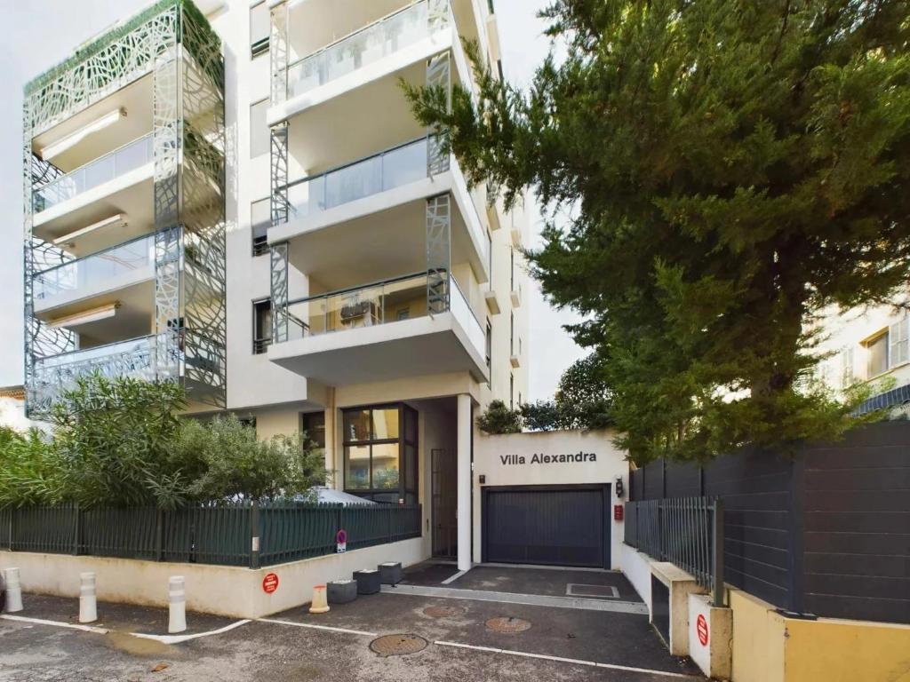 Villa Alexandra, Juan std avec Clim, parking - 1