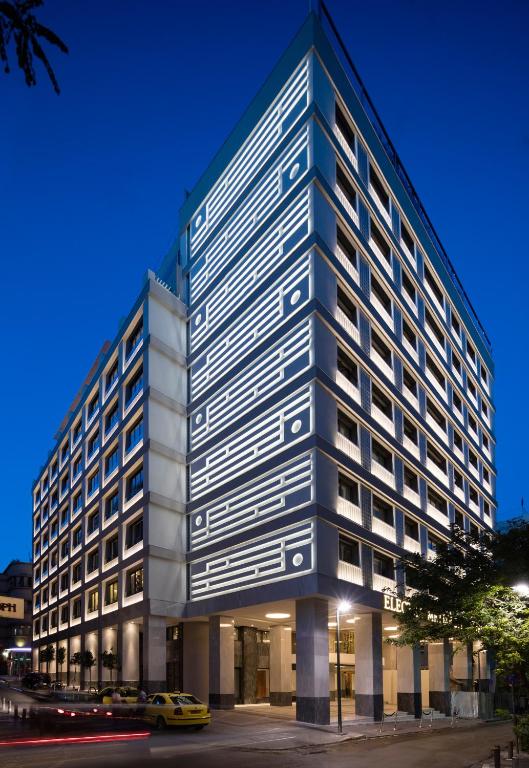 エレクトラ メトロポリス ホテル (Electra Metropolis Hotel) 外観