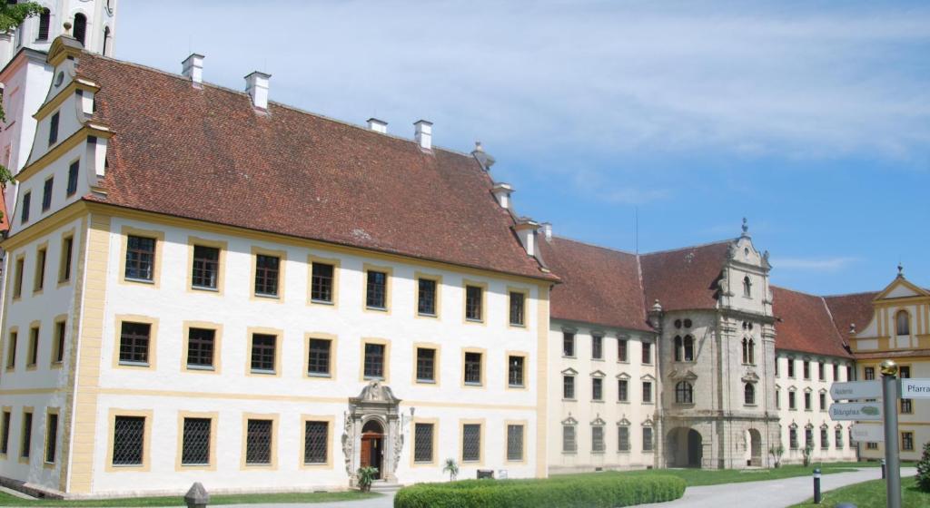 Kloster Obermarchtal photo
