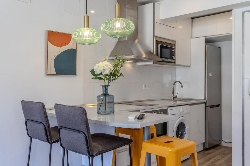 Bright and Fantastic Studio - Apartment Puerta Toledo C - 3