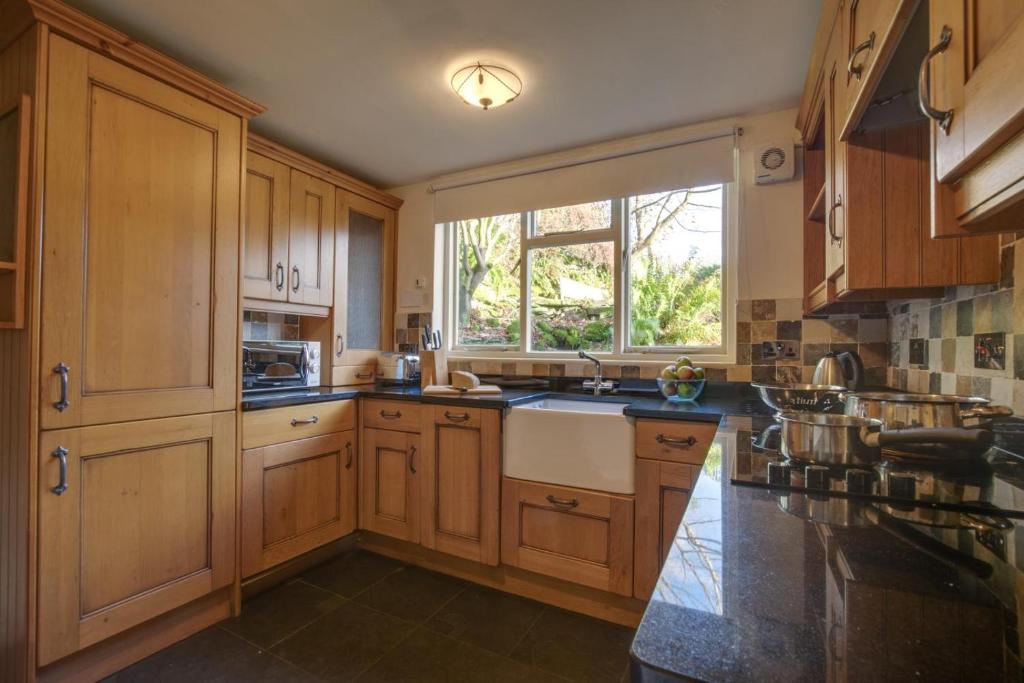 3-Bed Cottage in Little Langdale - photo 4