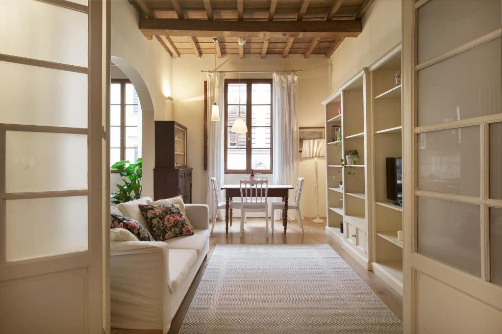 Bright, romantic retreat in central Florence - 4