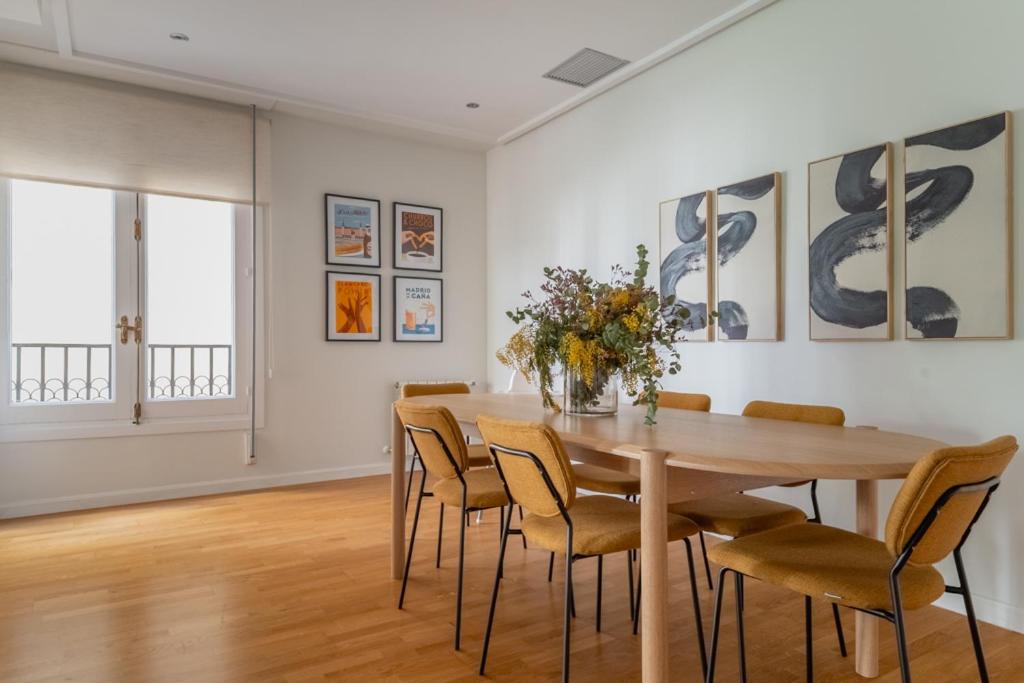Elegant exclusive -3 Bdrs 2 Baths -Salamanca - 5