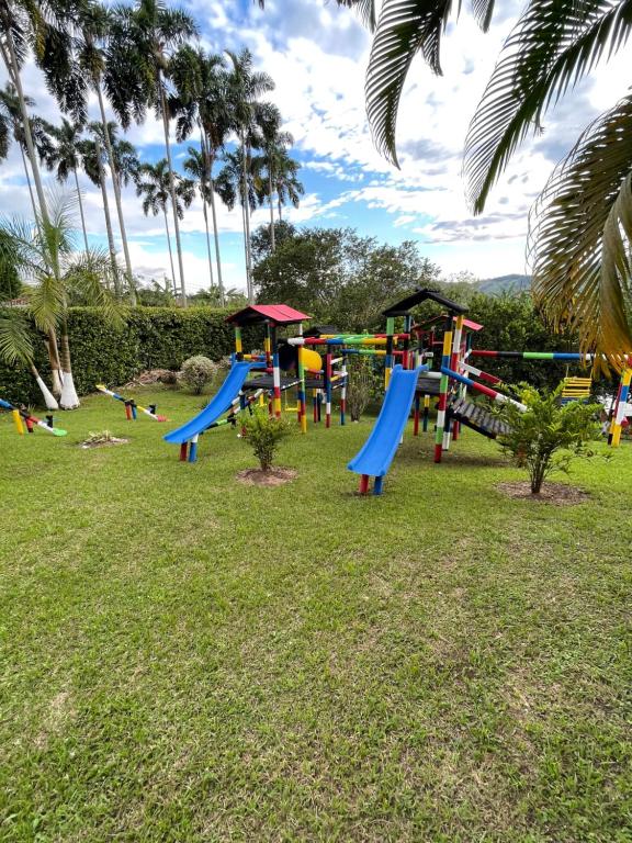 Peaceful 4 bedroom Cottage with pool - 5