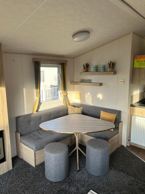 Towyn 153 Golden Gate Rentals photo 4