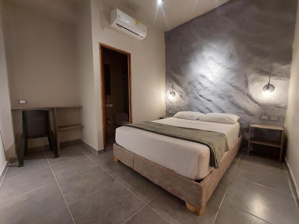 Hotel Kyros by 70 - 2