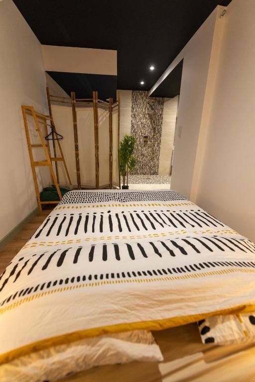 ZenKo Suite - Spa & Sauna privé - Hypercentre - 5