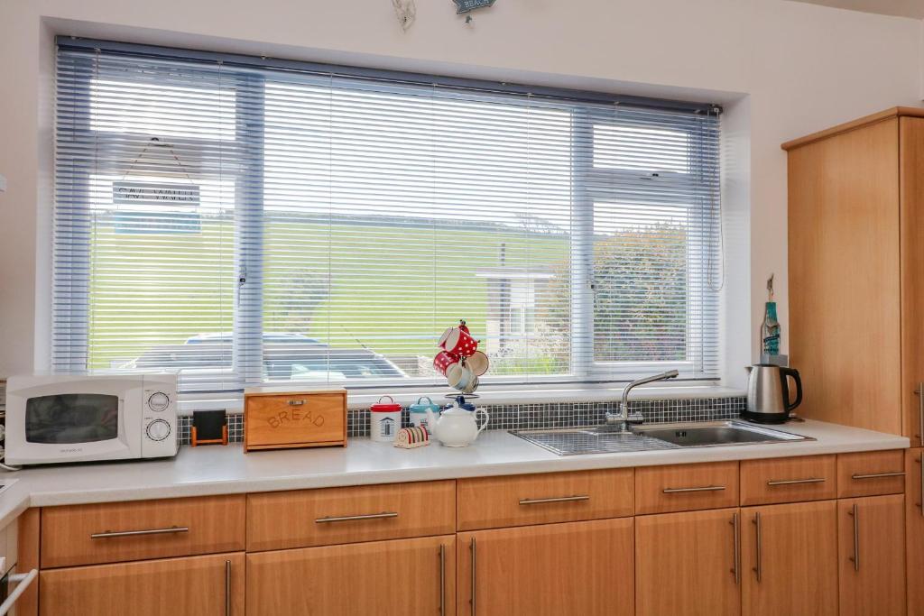 Gilly's Cottage, Hope Cove photo 5