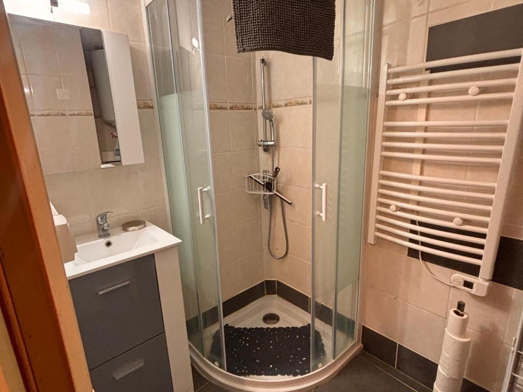 Les Angles - T2 Cabine Cosy 4 Pers - 4