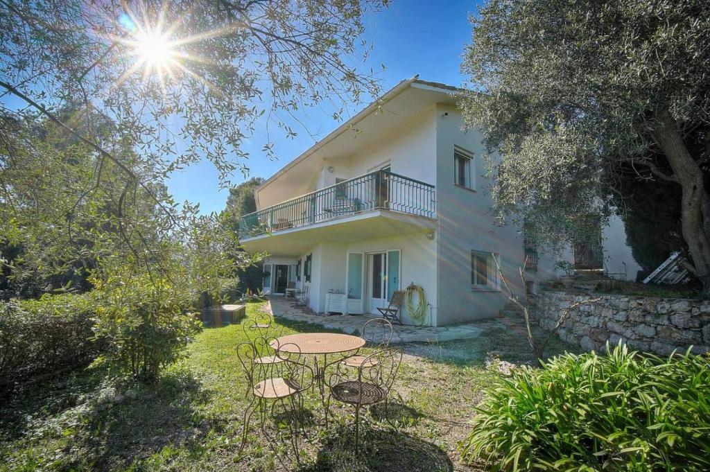 FRGK Villa Le Petit Bois Panoramic View, Lush Garden Ultra-Fast Wi-Fi near Cannes - 3