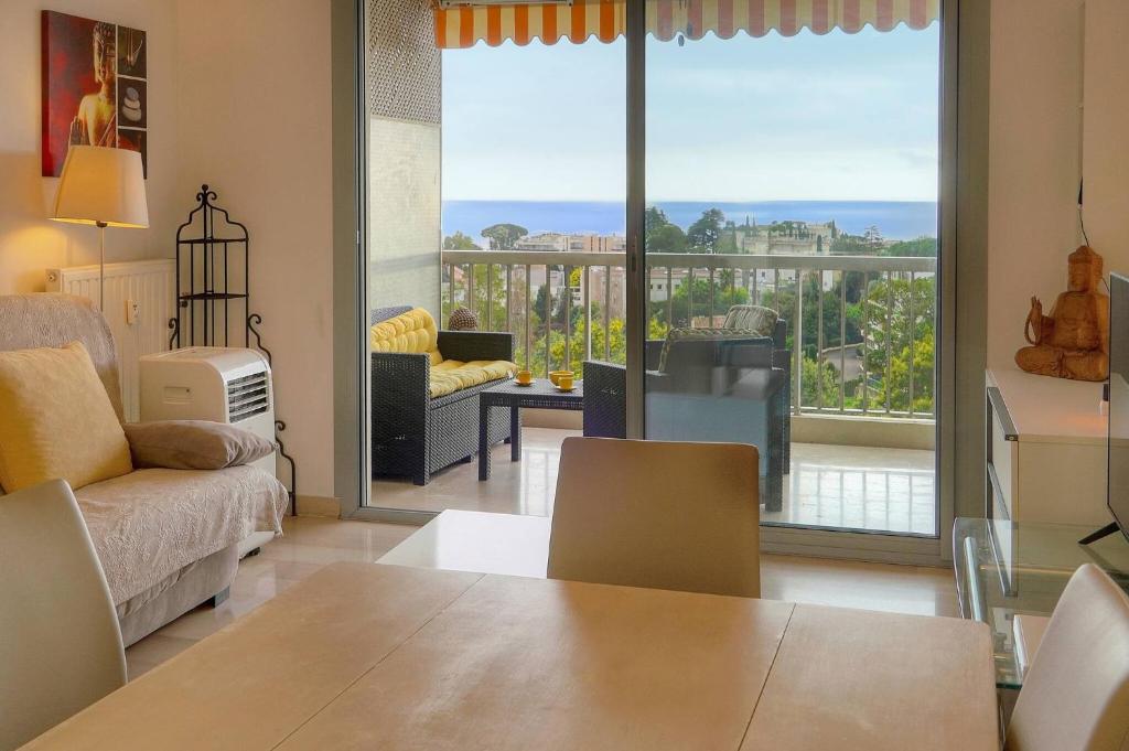 FRGK HORIZONS Executive Sea View Apartment 2 BDR Terrace Pool Parking - 2