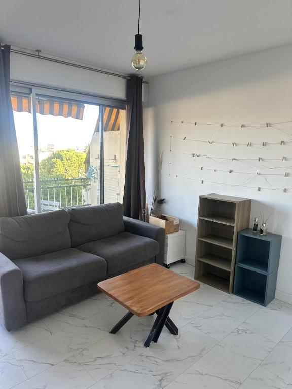 Studio near Hippodrome & Seaside - 4