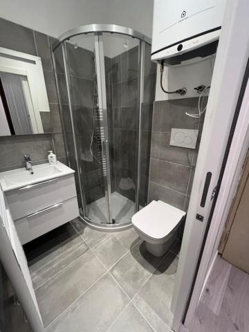 Comfort Room - 5