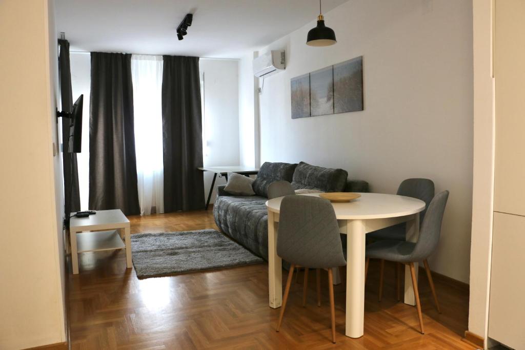 Dok city apartman - 1