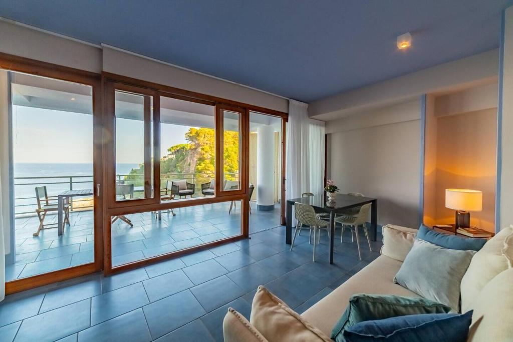 AltaMira Apartments - 3