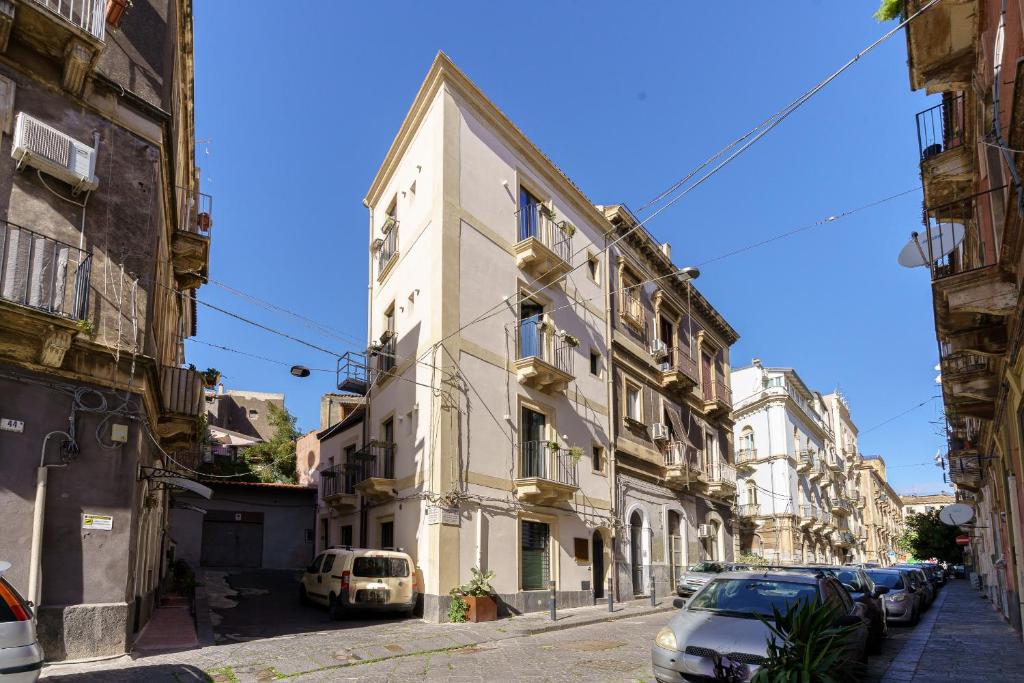 VICOLO SAN GAETANO -luxury rooms- - 2