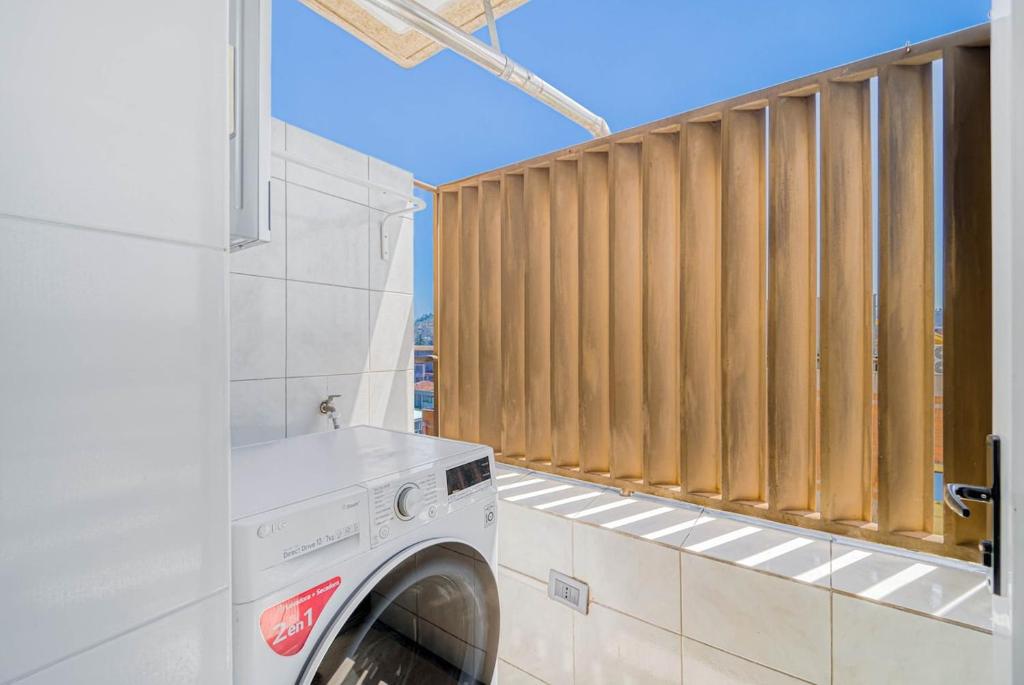 Lumina Stay Apartment with Wifi and Great Location - 3