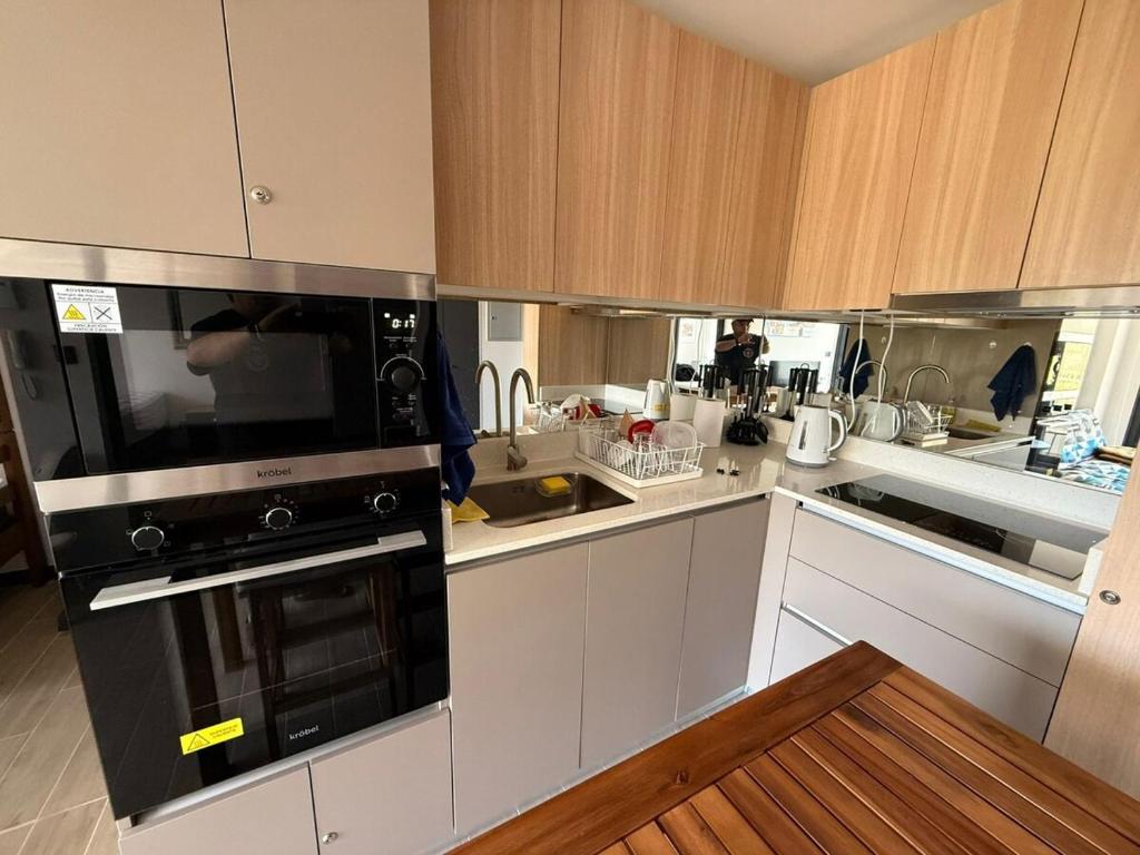 spectacular apartment 2 bedrooms, 2 bathrooms, 1 pool view - 4