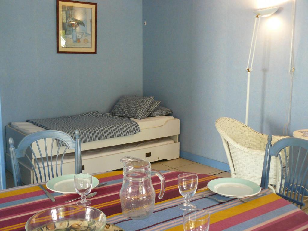 TRIDILLE 1 - Jardin, Wifi, Bourg et Plage 50m - D6 - 3