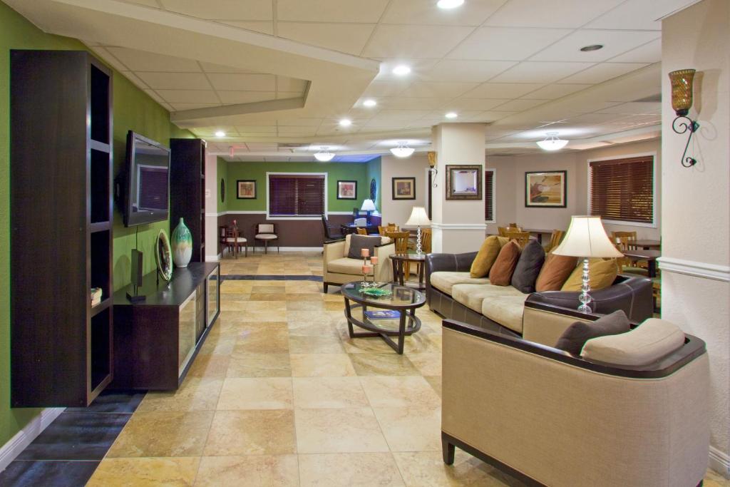 Holiday Inn Express West Palm Beach Metrocentre By IHG フロント・ロビー