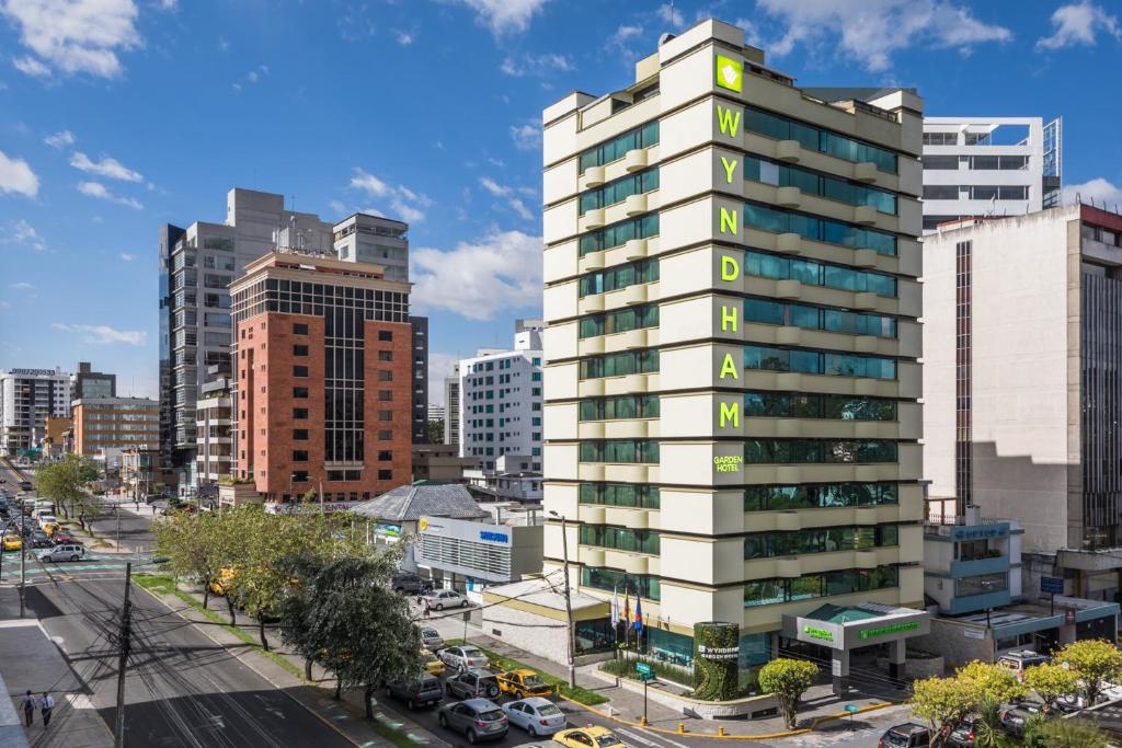 Wyndham Garden Quito - 1