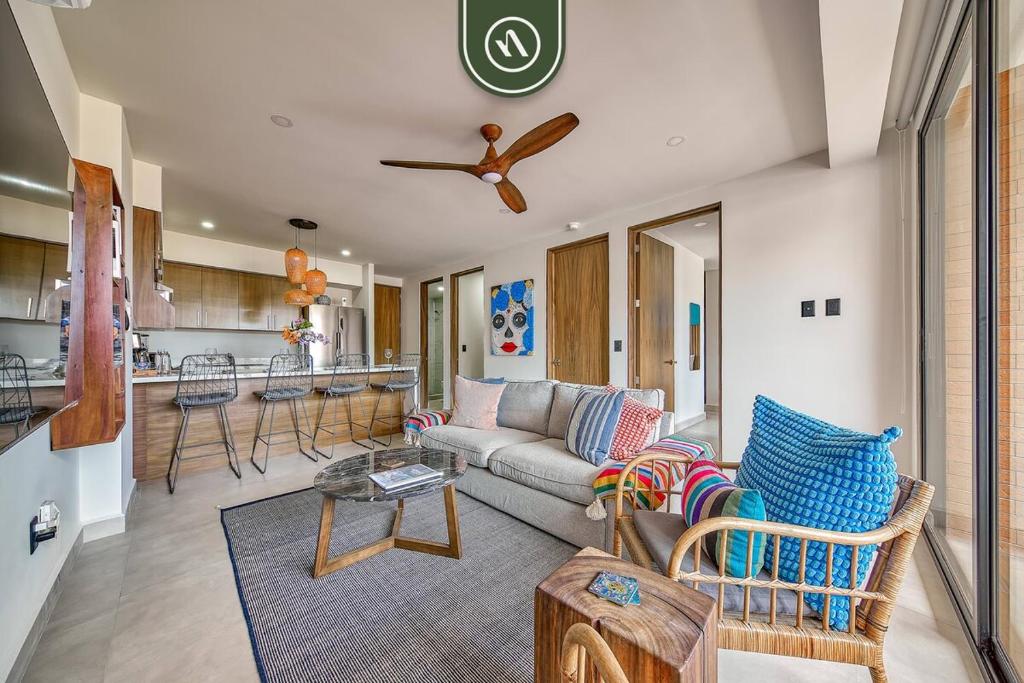 2 BR Condo in Romantic Zone - Pool - Terrace - 4