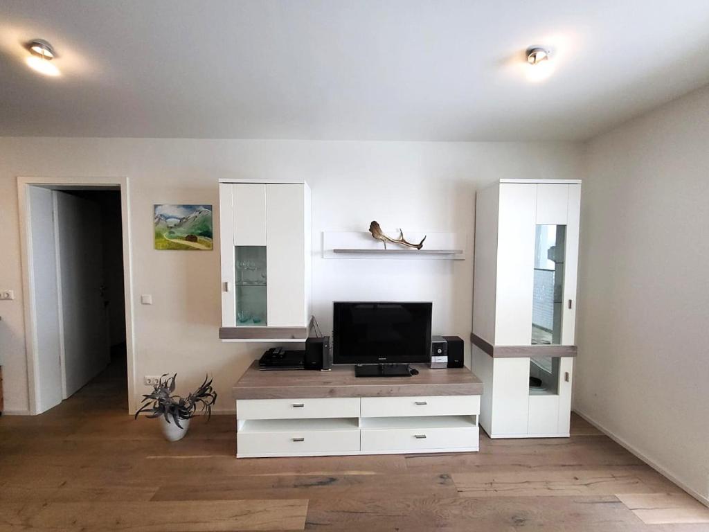 Ferienwohnung Bach - 2