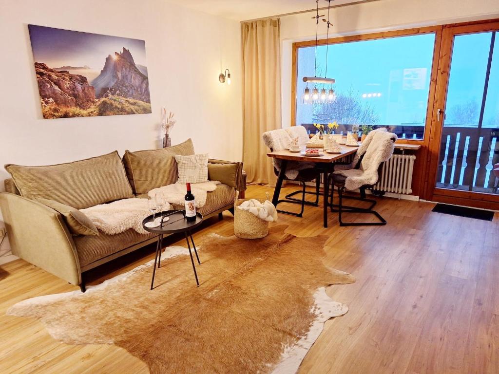 Ferienwohnung Allgäuerle 1605 Ski in Ski out an der Skipiste mit Hallenbad Sauna und Tiefgarage - 2