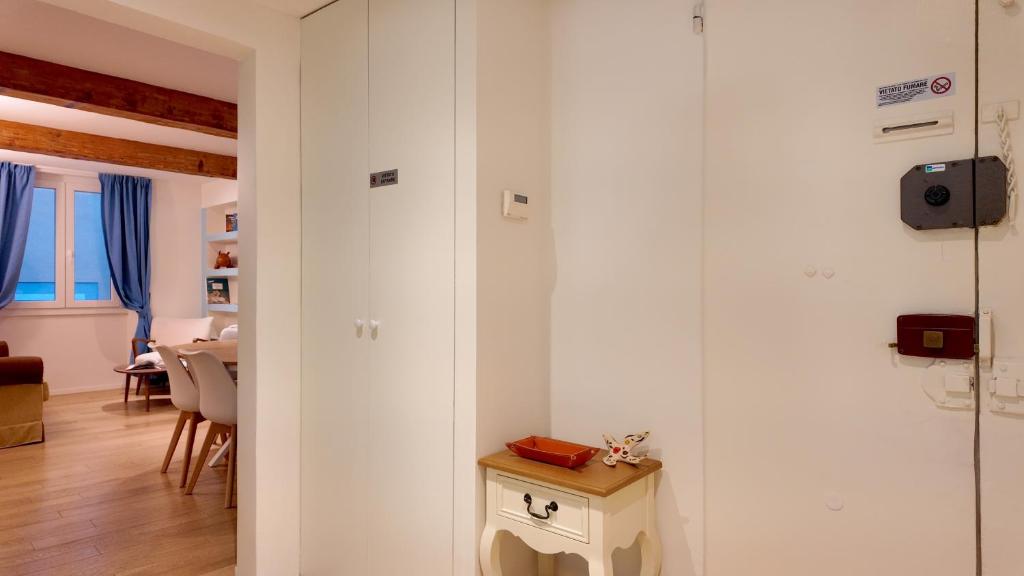 Pellicceria Charm Apartment - 3