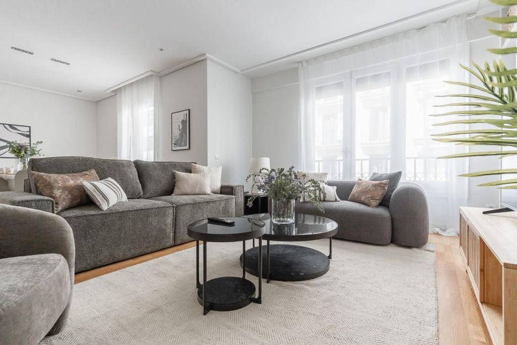 Stunning spacious -3Bdr 25Baths -Salamanca - 5