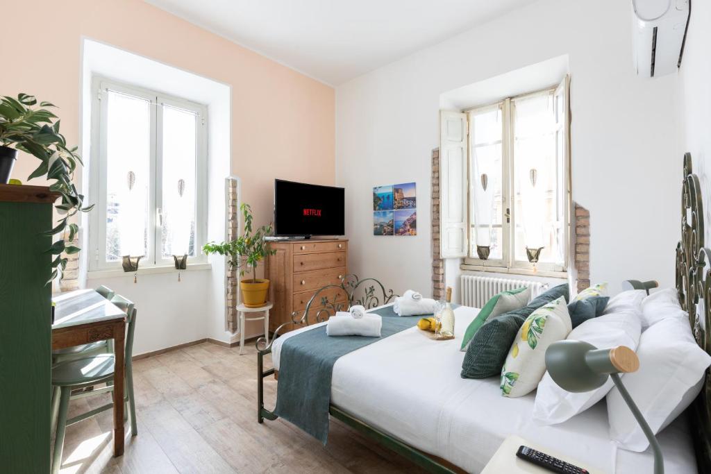 Charming Capri style Retreat - near Termini station, near Colosseum - 1