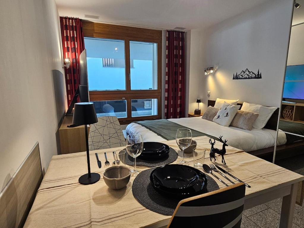 Flims Laax, Parking, Ski, Ski room, Self Check-in Wi-Fi Caumasee - 4