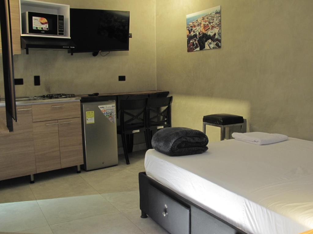 hotel civitas medellin - 3