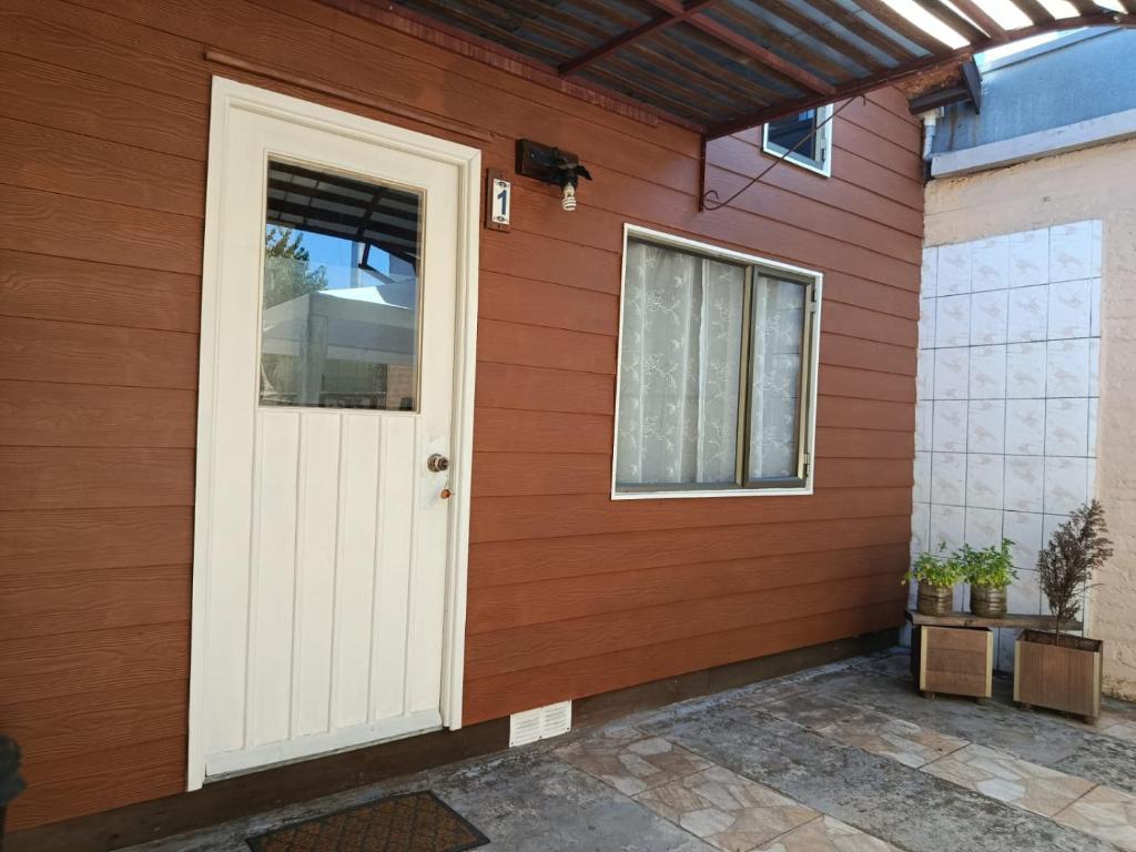 Cabaña interior con estacionamiento 4P Temuco - 1