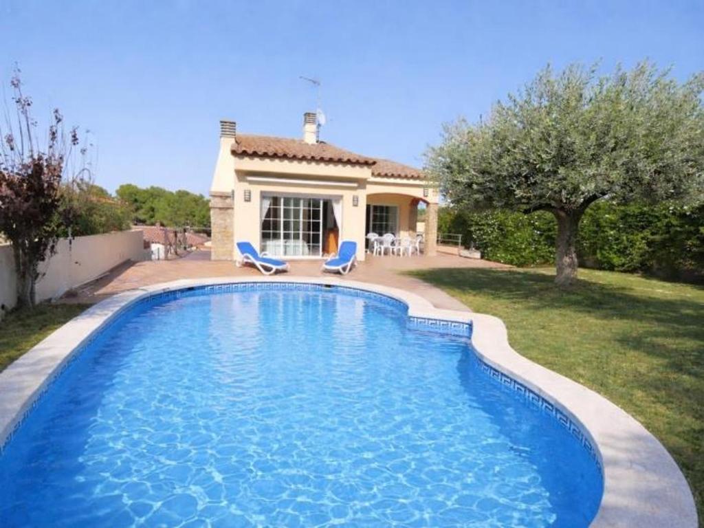 Casa espaciosa con jardín y piscina privada en L'Escala - HISP-7-82 - 1