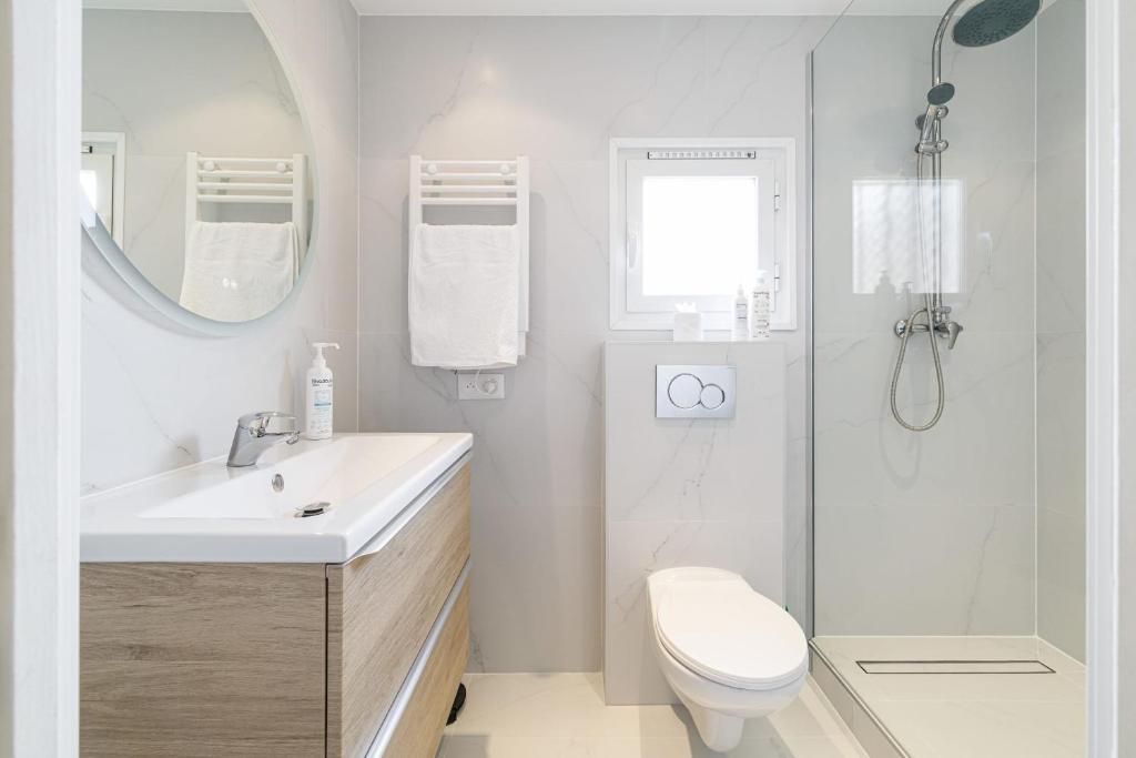 Charming 2 Bedroom Sea View 100m from Monaco - 5