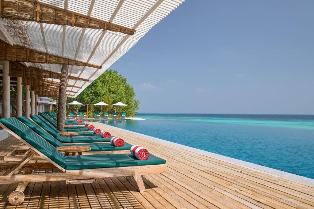 Swimming pool, NH Collection Maldives Reethi Resort  in Maldive Islands