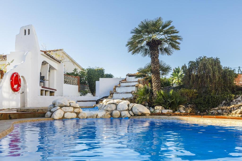 Villa Los Tamarindos - Stunning Villa with Private Pool & Outside Space- LUAL - 2