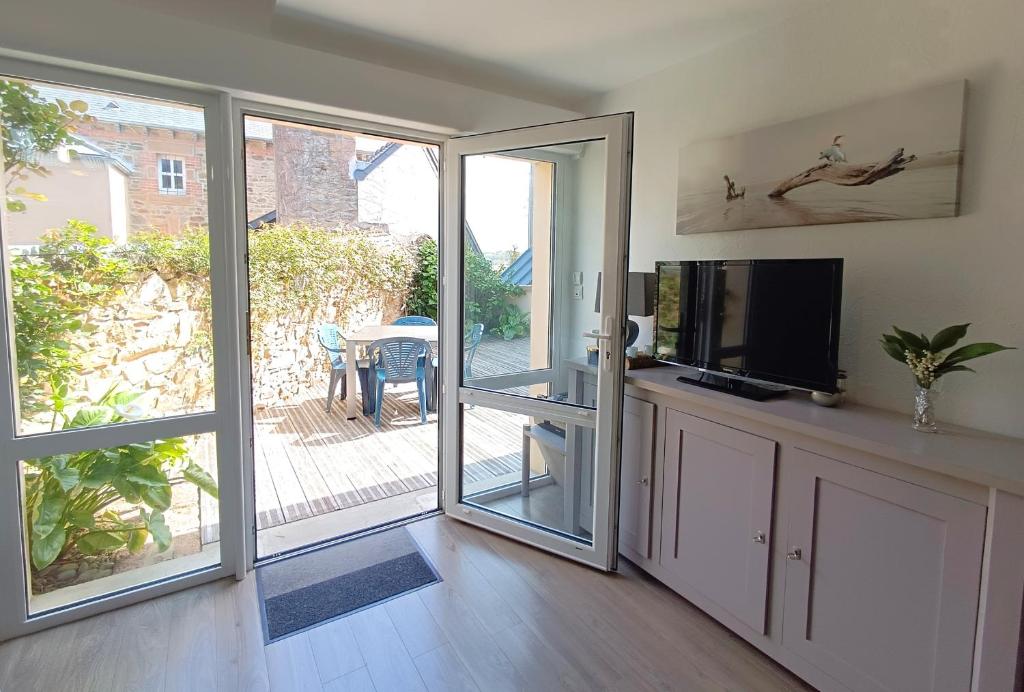 Maison 5 pers avec grande terrasse VUE MER à PERROS-GUIREC - Réf 551 - 5
